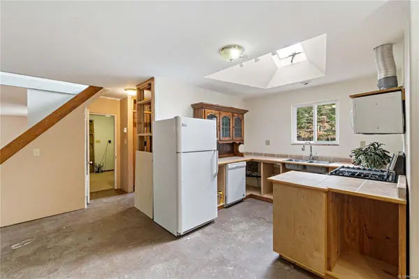 985 Englishman River Rd Errington, BC V0R 1V0