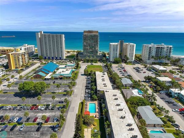 Pompano Beach, FL 33062,3200 NE 7th Ct  #107A