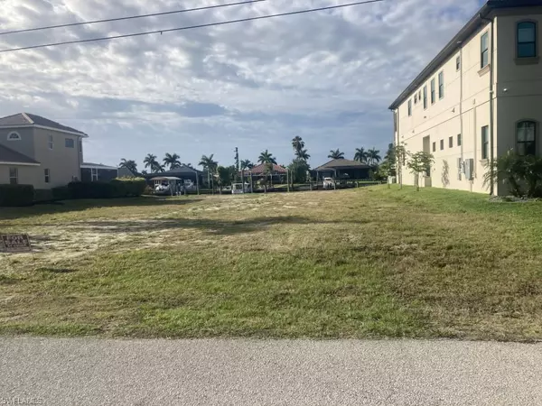 Cape Coral, FL 33914,2838 49th TER