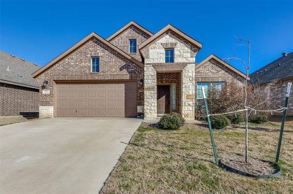 11917 Long Stone Drive, Burleson, TX 76028