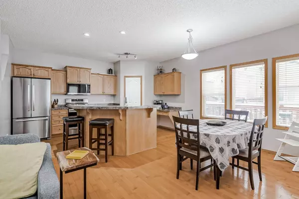 Calgary, AB T3L 3B6,430 Tuscany Ridge HTS NW