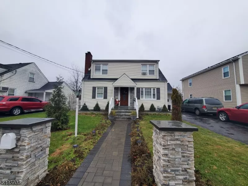 134 Cliff St, Haledon Boro, NJ 07508