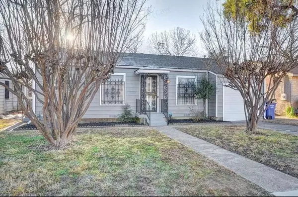 4214 Montie Street,  Dallas,  TX 75210