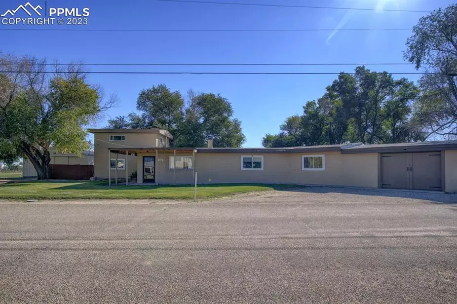 1192 30 1/4 LN, Pueblo, CO 81006