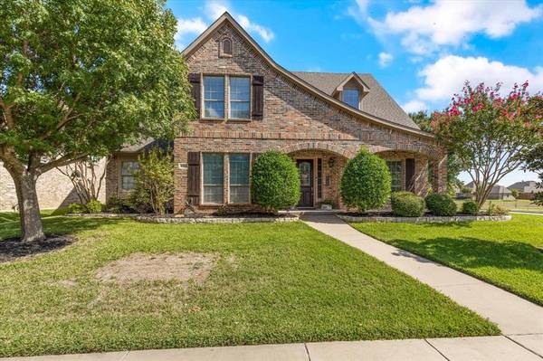 8100 Kentwood Drive, North Richland Hills, TX 76182