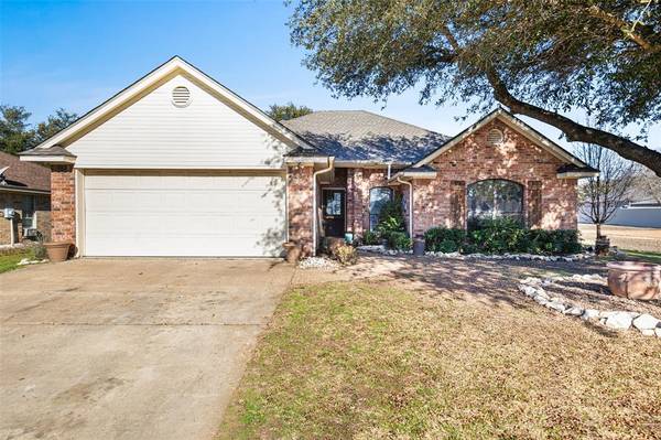 121 Trinity Street, Hillsboro, TX 76645