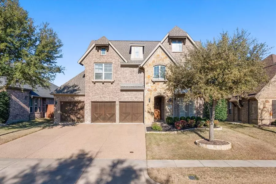 207 Rock Tree Court, Mansfield, TX 76063