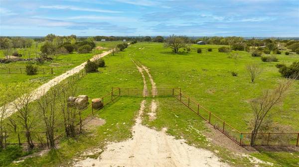 1090 County Road 239, Hico, TX 76457