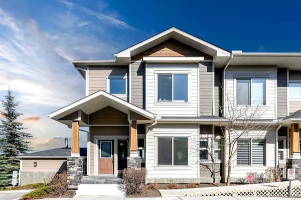 Calgary, AB T3H 0X8,75 Cougar Ridge LNDG SW