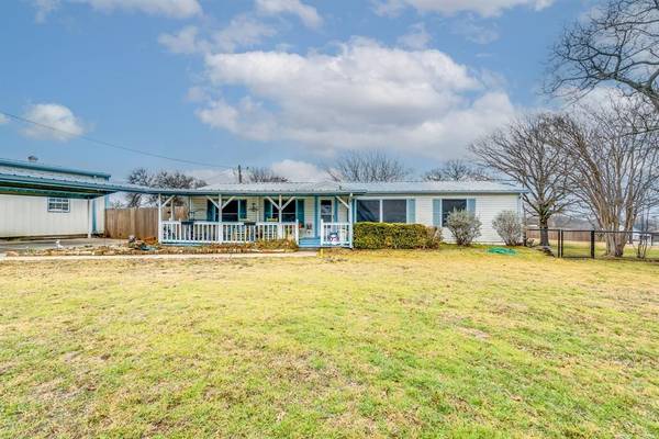 121 Brighton Road, Springtown, TX 76082