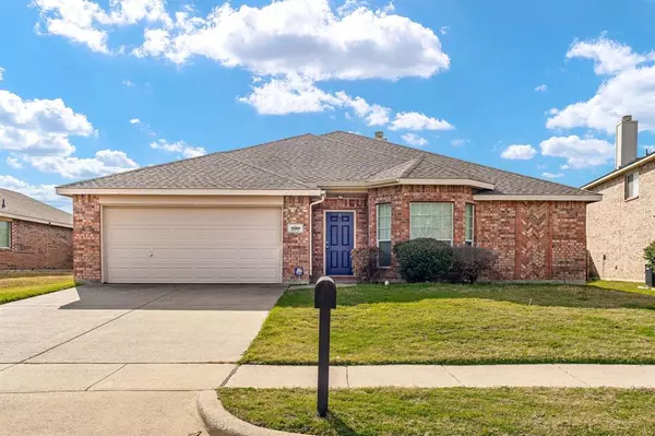 2508 Gobi Drive, Fort Worth, TX 76131