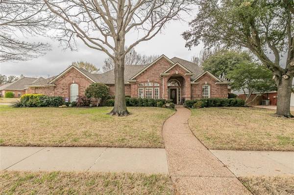 1122 Countryhill Drive, Keller, TX 76248