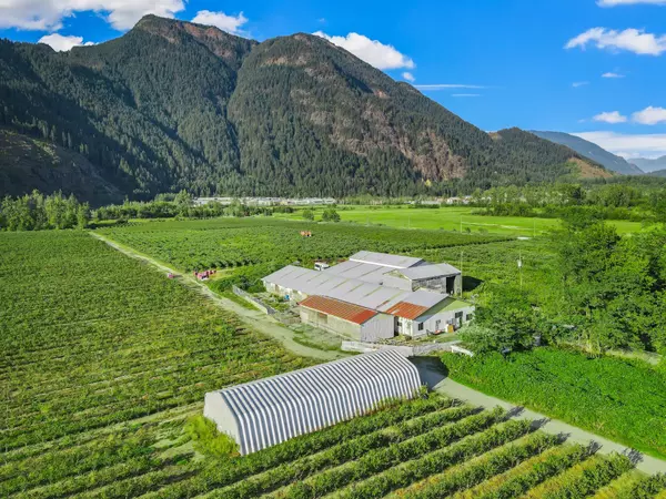 Agassiz, BC V0M 1A1,4323 HUMPHREY ROAD