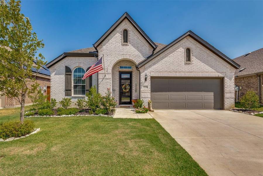 3224 Maroon Creek Road, Aubrey, TX 76227