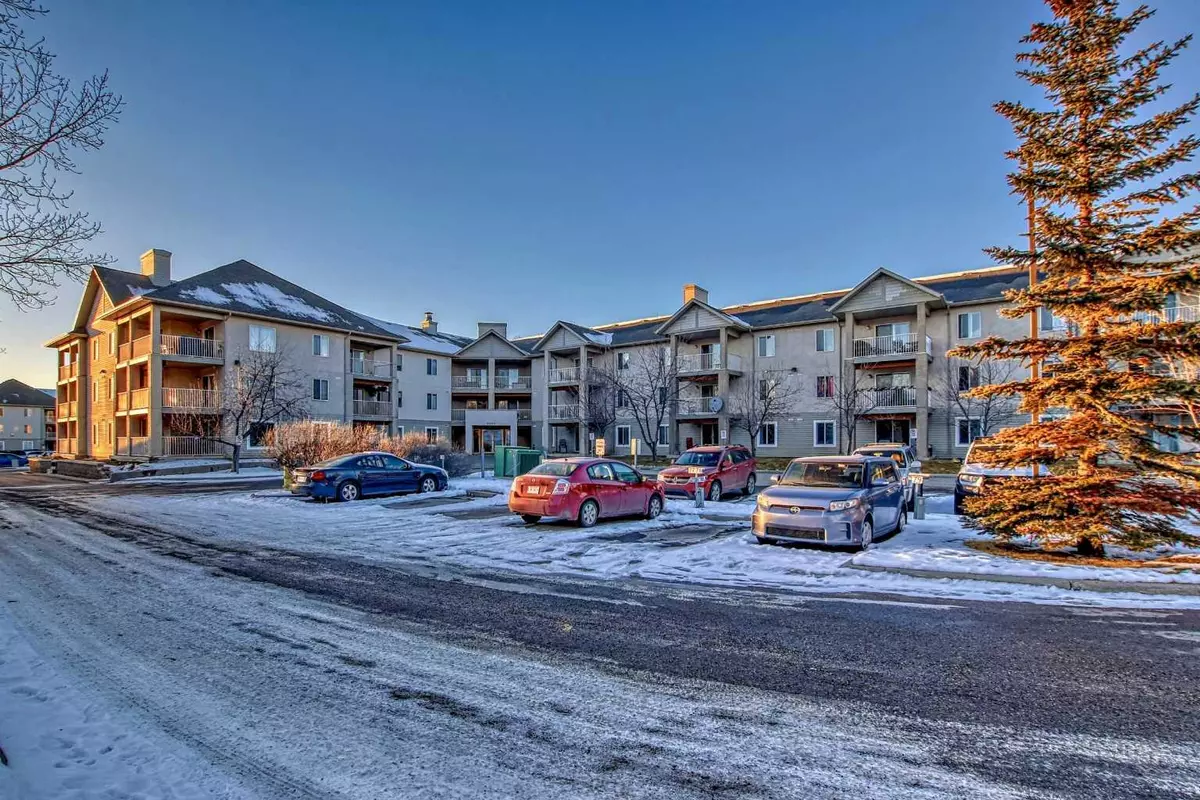 Calgary, AB T3G 5N5,4000 Citadel Meadow PT NW #218