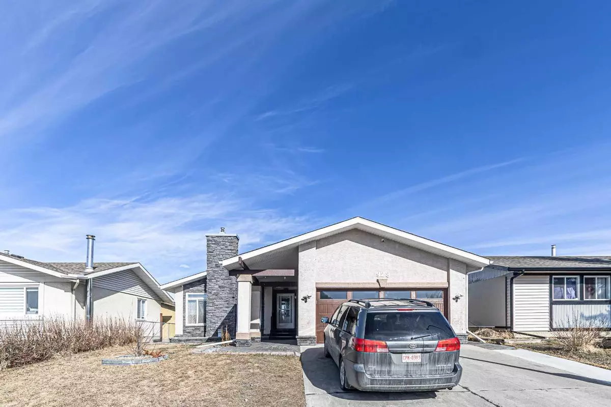 Calgary, AB T2A 5M9,928 Maitland WAY NE