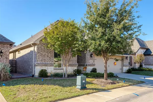 2019 Ladera Boulevard,  Highland Village,  TX 75077