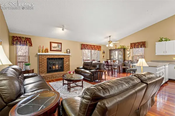 Colorado Springs, CO 80917,5056 Old Mill RD