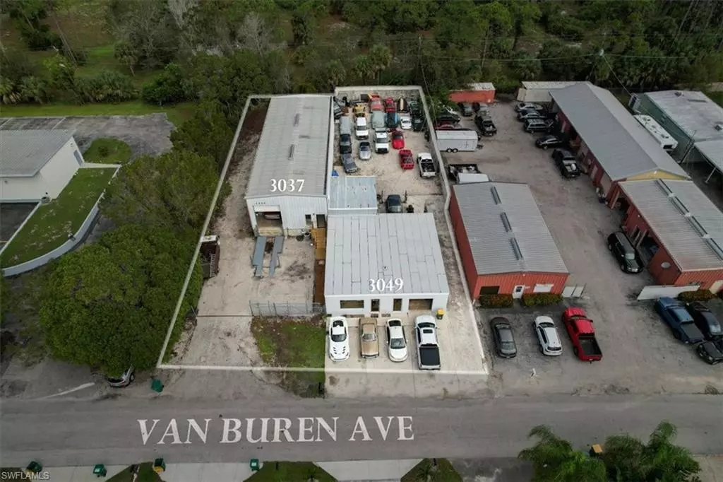 Naples, FL 34112,3037-3049 Van Buren AVE