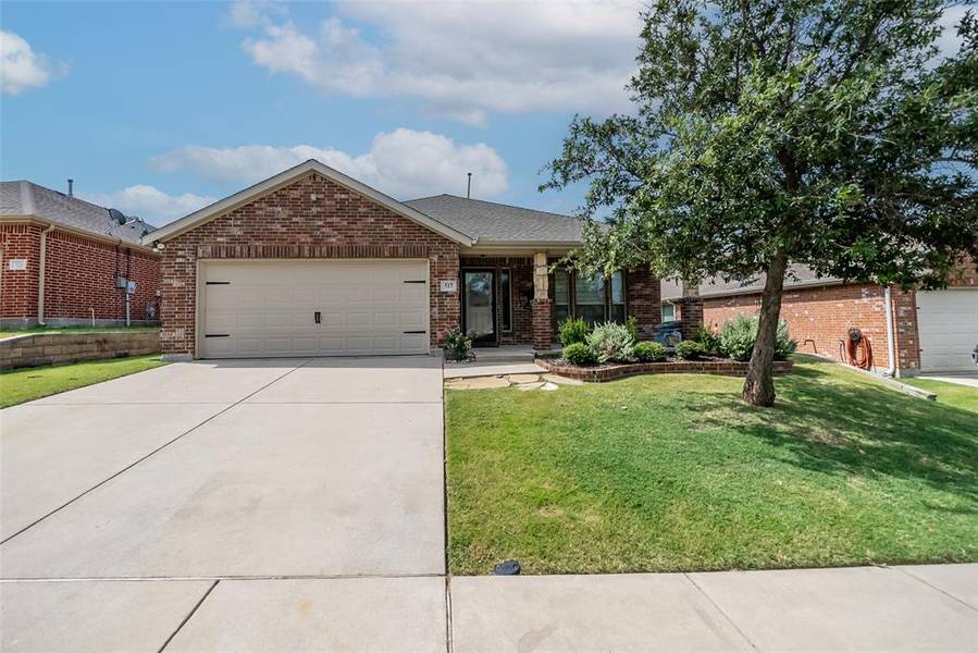 517 Paddock Lane, Celina, TX 75009