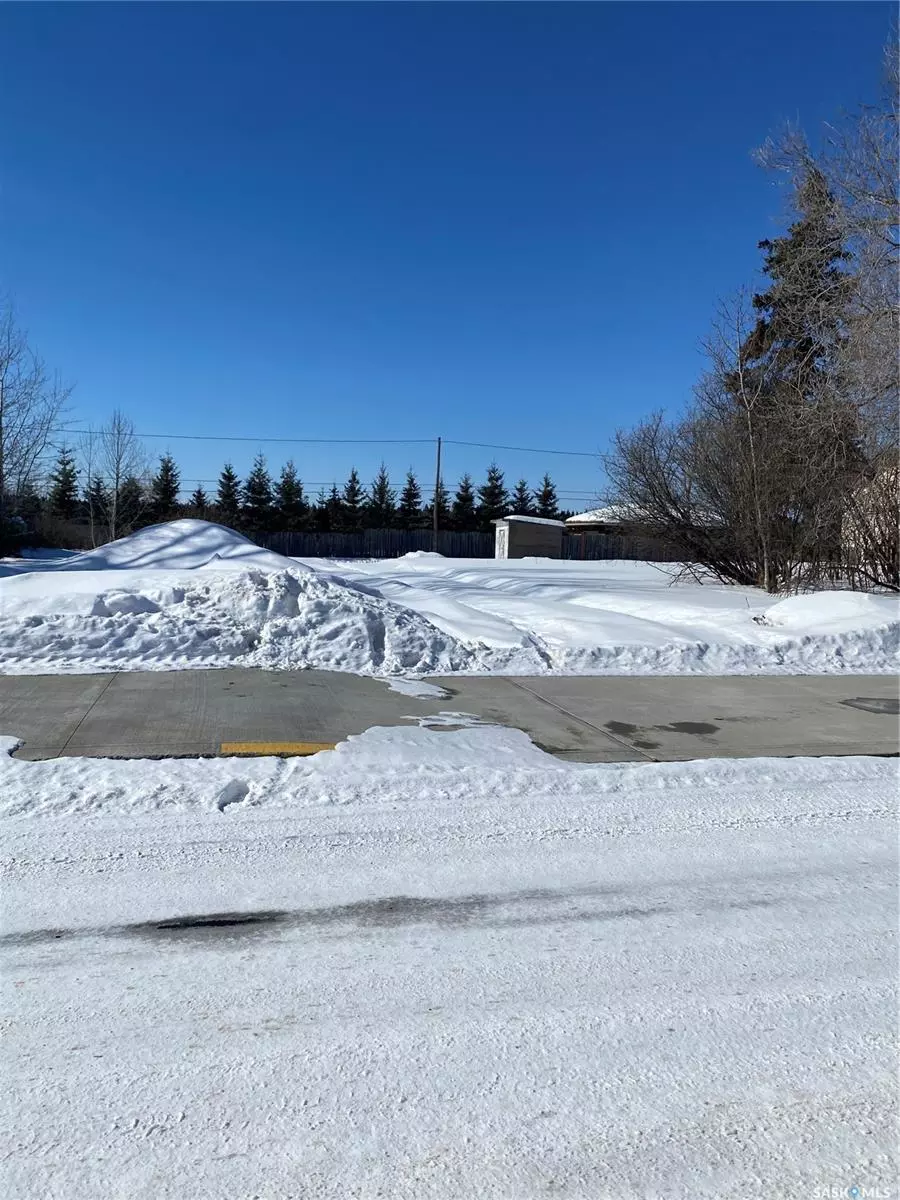 Big River, SK S0J 0E0,6 1st AVENUE N