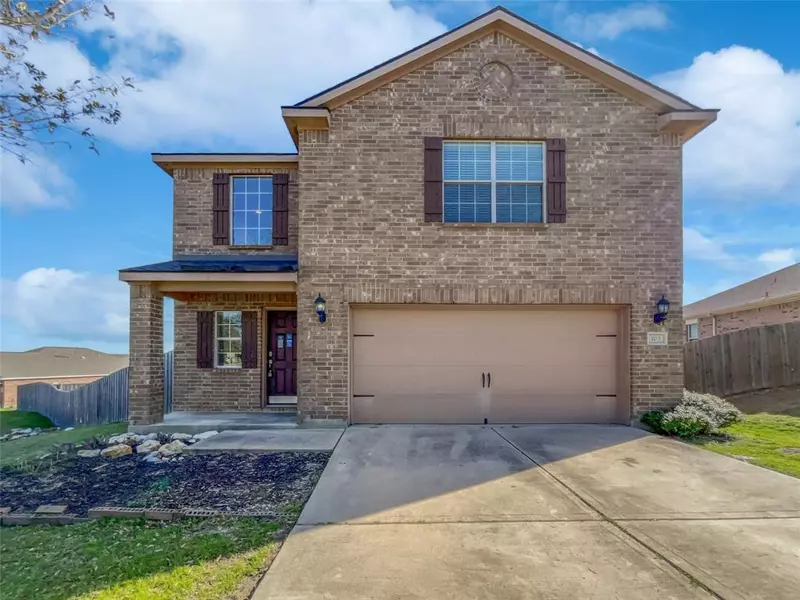 103 Sky Trail, Newark, TX 76071