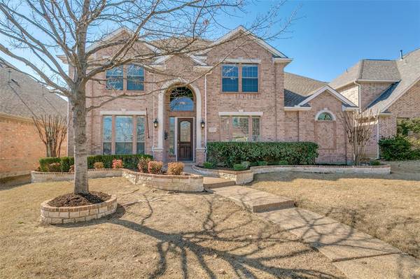 910 Stone Circle Lane, Lewisville, TX 75056