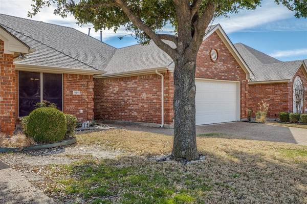 Cedar Hill, TX 75104,924 Cresthill Drive #24B