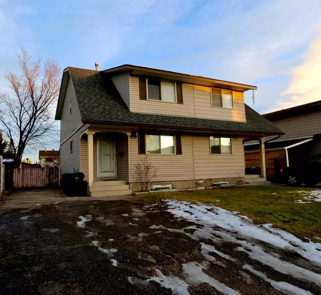 Calgary, AB T2A 5S7,37 Fonda CRES SE