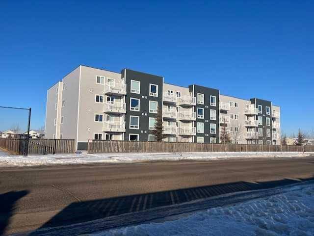 Lloydminster, AB T9V 2G7,5101 18 ST #103B