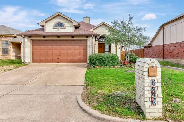 6836 Driffield Circle E, North Richland Hills, TX 76182