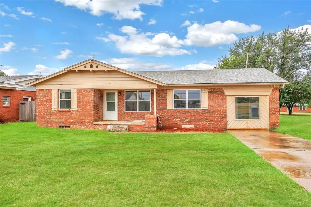 Cordell, OK 73632,127 Elaine Drive