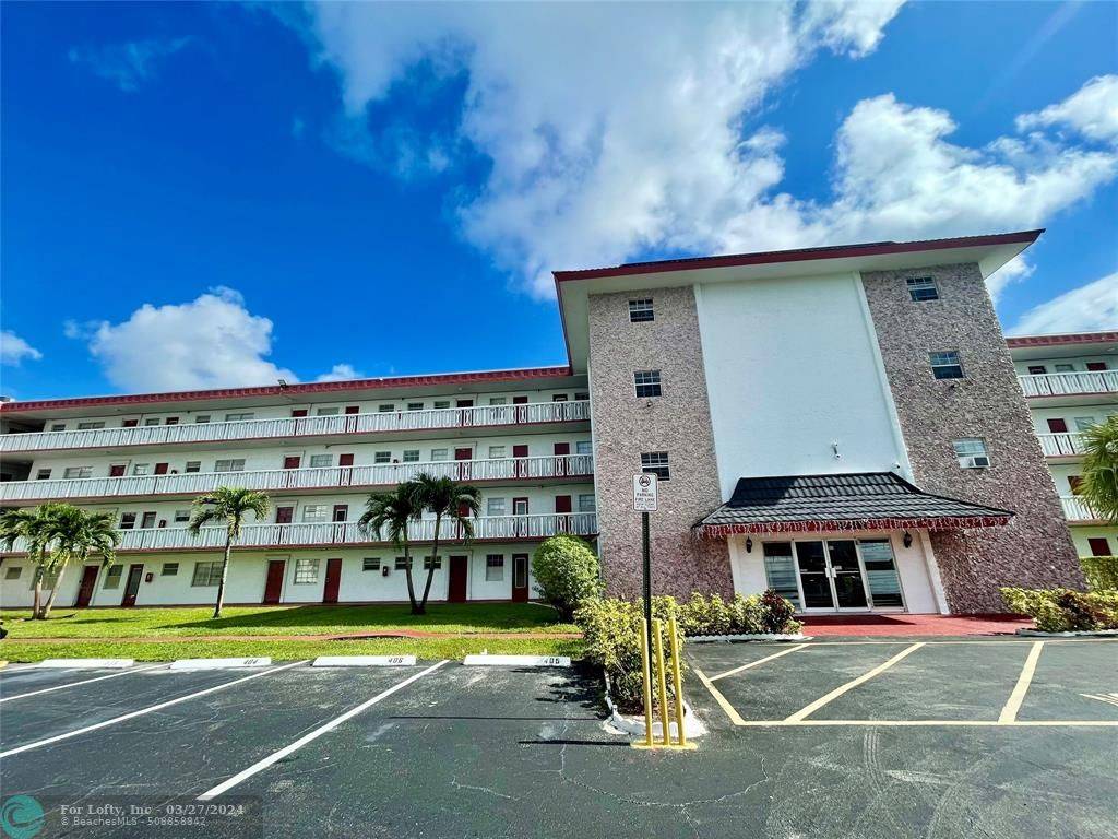 Lauderdale Lakes, FL 33319,4140 NW 44th Ave  #211