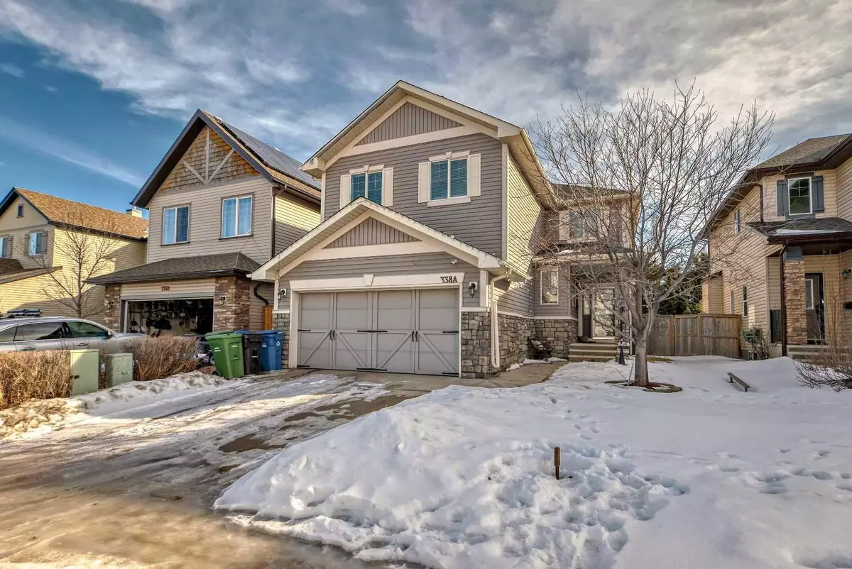 Calgary, AB T3B 4T6,338A Silvergrove PL NW