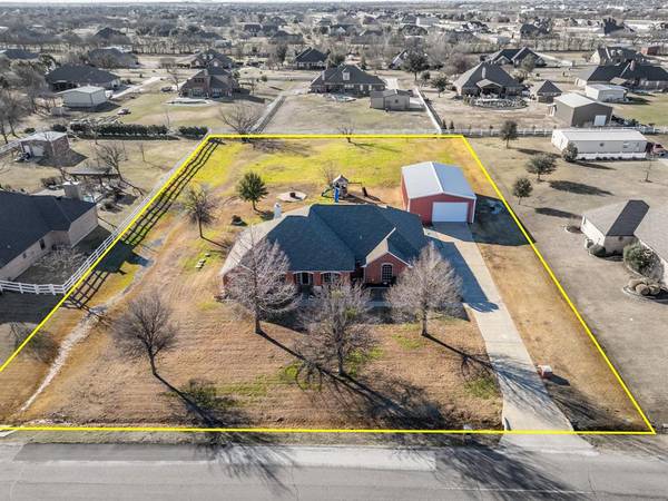 1916 Highland Springs Drive, Haslet, TX 76052