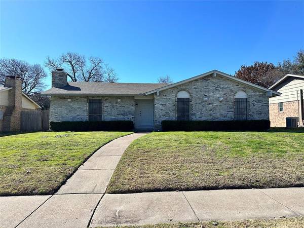 2120 Richland Drive, Garland, TX 75044