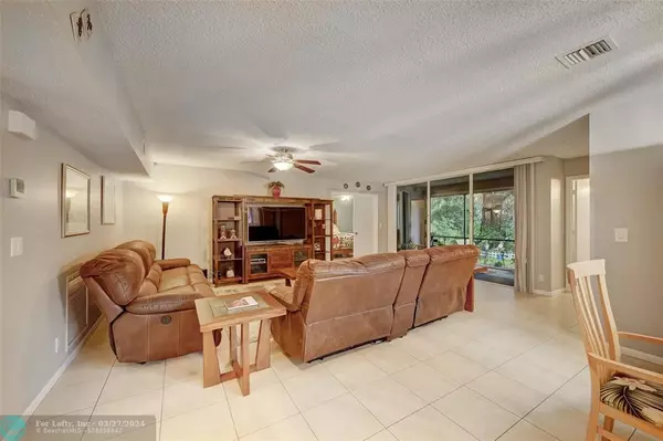 Boynton Beach, FL 33436,9818 Nickels Blvd  #1104