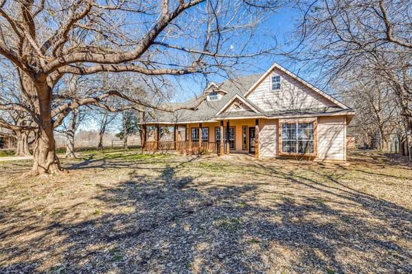 1512 County Road 616, Venus, TX 76084