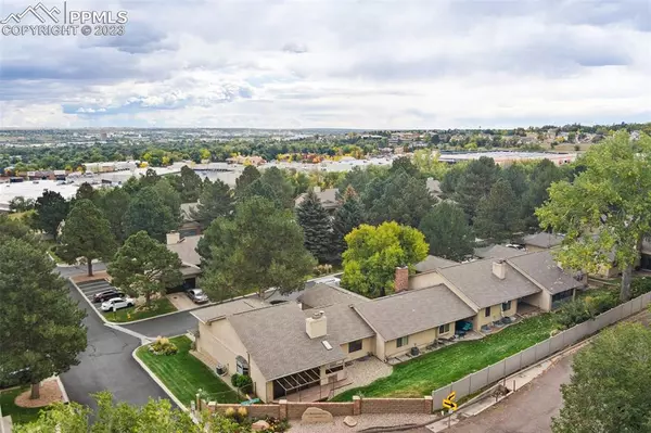 Colorado Springs, CO 80906,2004 Glenhill RD