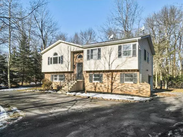 Tobyhanna Twp, PA 18346,6453 Laurel Road