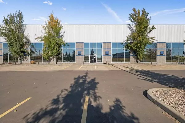 Edmonton, AB T6B0B4,5723 67 ST NW