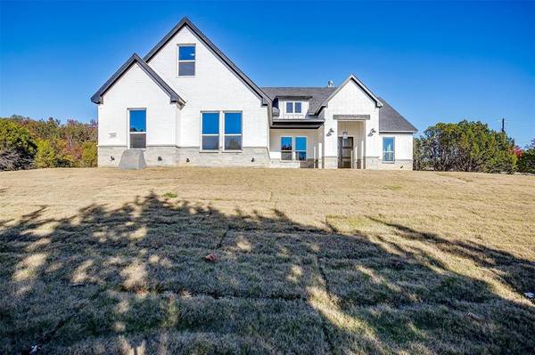 204 Constitution Court, Peaster, TX 76088