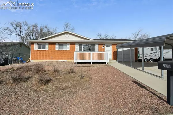 2818 Fremont DR, Colorado Springs, CO 80910