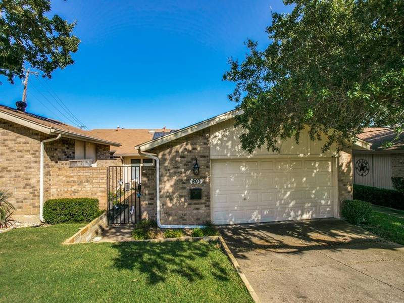 803 Shady Glen Lane, Bedford, TX 76021