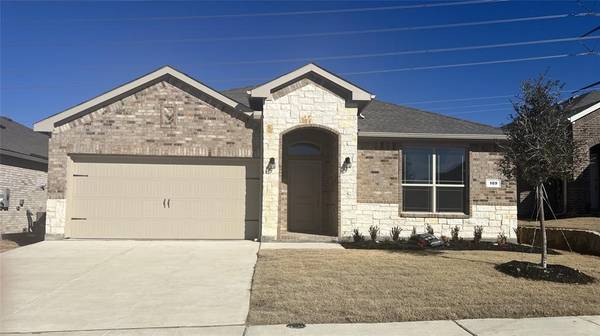 109 ATTWATER Road, Rhome, TX 76078