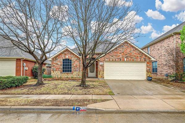 4720 Daisy Leaf Drive, Fort Worth, TX 76244