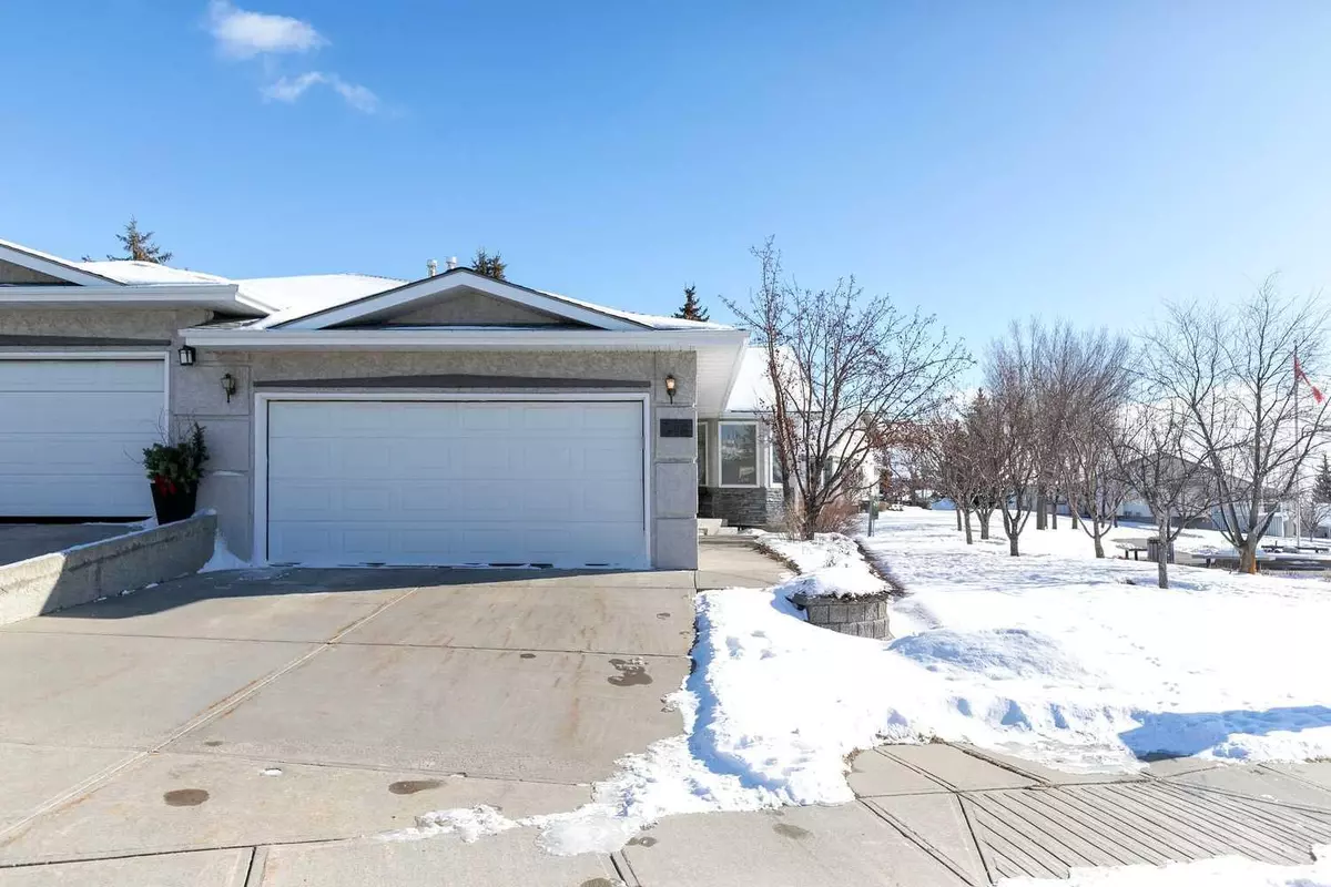 Calgary, AB T3H 3W5,318 Arbour Cliff Close NW