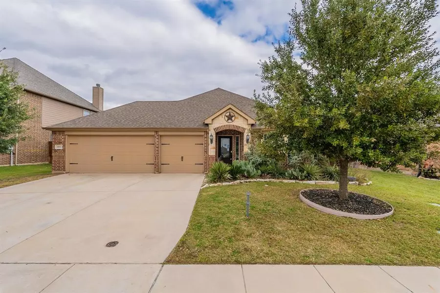 15036 Seventeen Lakes Boulevard, Fort Worth, TX 76262