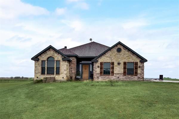 181 Grays Creek Circle, Alma, TX 75119