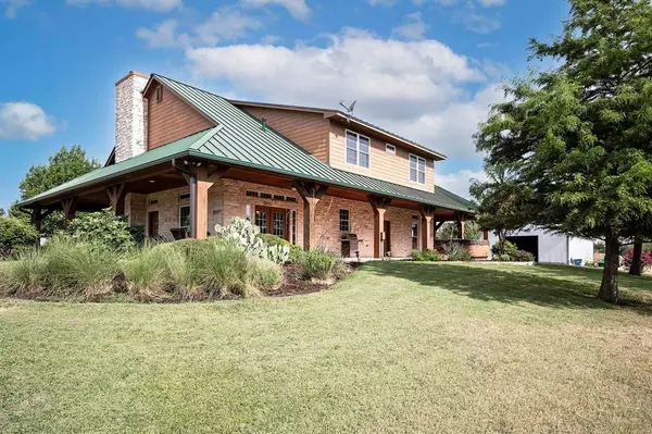 Justin, TX 76247,9300 Burnett Road